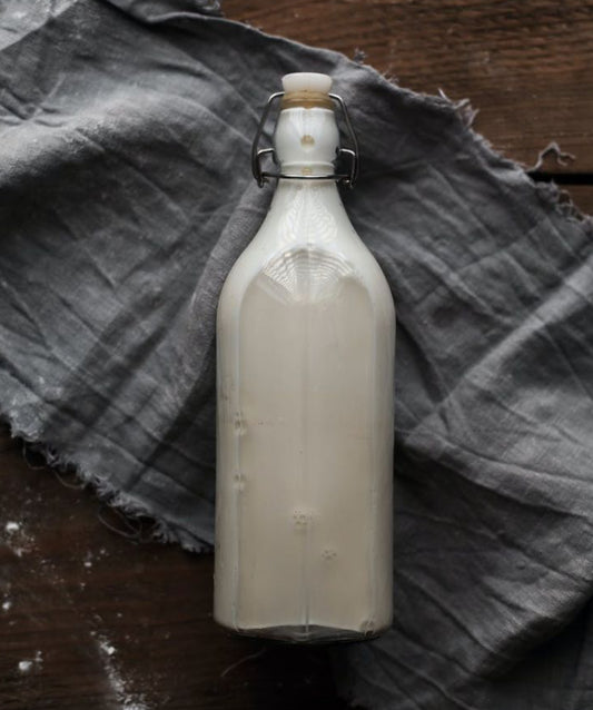 Why You Should Be Drinking Raw Milk